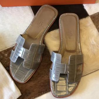 Grey Shiny Niloticus Crocodile Hermes Oran Sandals