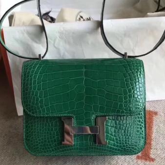 Hermes Green Niloticus Crocodile Constance 24 Handmade Bag