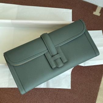 Hermes Jige Elan 29 Clutch Bag In Epsom Vert Amande Leather