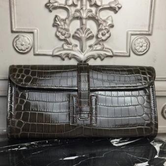 Hermes Jige Elan 29 Crocodile Clutch in Chocolate Leather