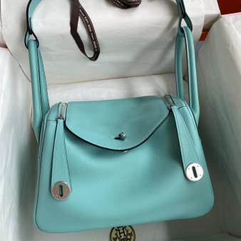 Hermes Lindy 26 Handmade Bag in Blue Atoll Swift Calfskin