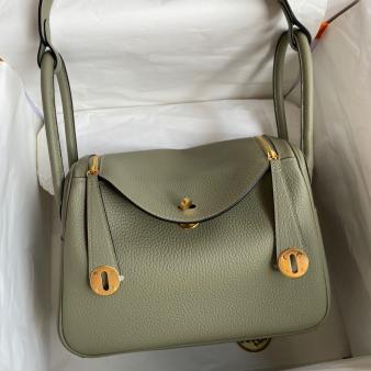 Hermes Lindy 26 Handmade Bag in Clemence Leather Sauge