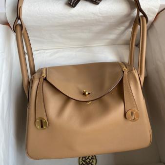 Hermes Lindy 26 Handmade Bag in Swift Calfskin Chai