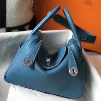 Hermes Lindy 26cm Bag in Clemence Leather Blue Jean PHW