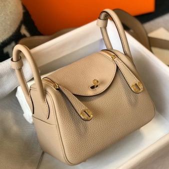 Hermes Lindy Mini Bag in Clemence Leather Trench GHW