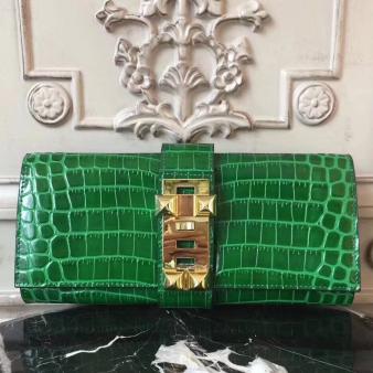 Hermes Medor Crocodile Leather Clutch Bag in Bamboo