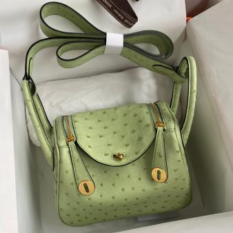 Hermes Mini Lindy Handmade Bag in Ostrich Leather Vert Cypres