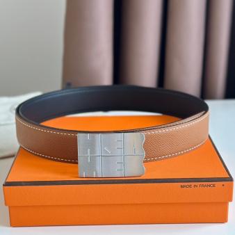 Hermes Reversible Typo Belt 32MM in Gold Epsom Calfskin