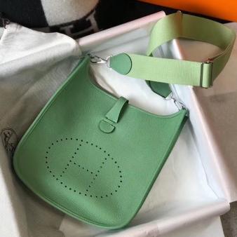 Hermes Vert Criquet Clemence Leather Evelyne III 29 PM Bag